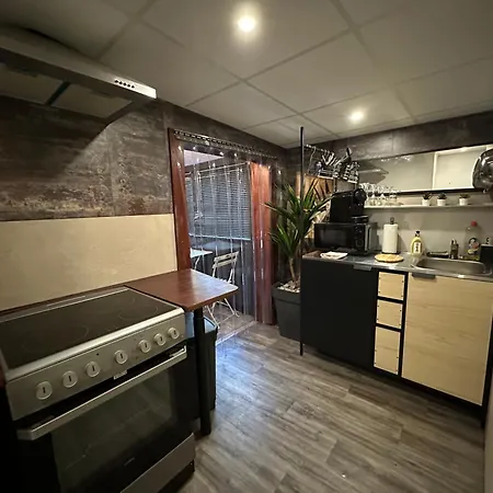 Appartamento Jacuzzi Et Cinéma, Merignac2 Mérignac